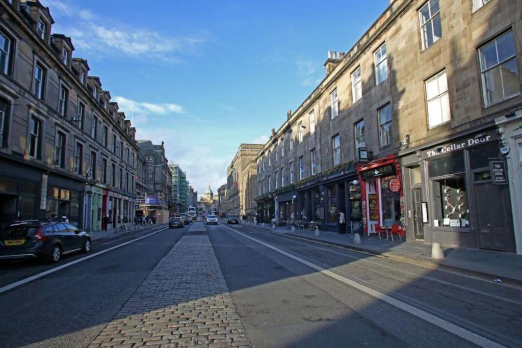George IV Bridge - Superbly Located 3 Bedroom! Edinburgh Ngoại thất bức ảnh