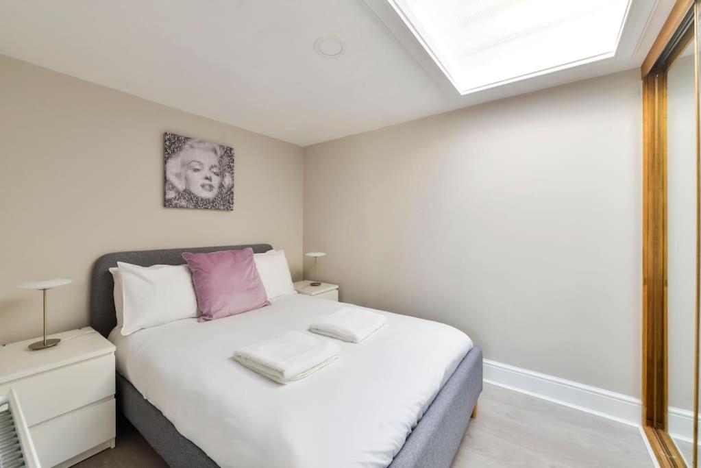 George IV Bridge - Superbly Located 3 Bedroom! Edinburgh Ngoại thất bức ảnh