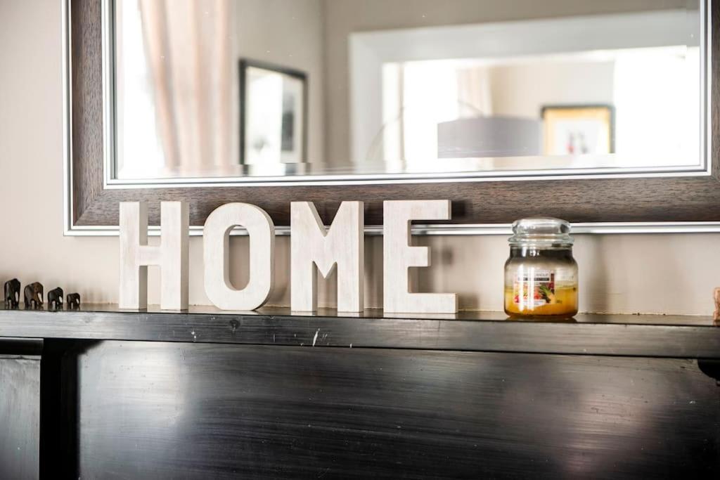 George IV Bridge - Superbly Located 3 Bedroom! Edinburgh Ngoại thất bức ảnh