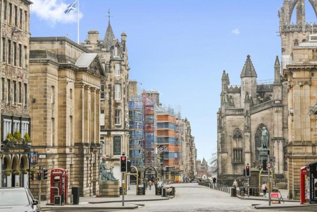 George IV Bridge - Superbly Located 3 Bedroom! Edinburgh Ngoại thất bức ảnh